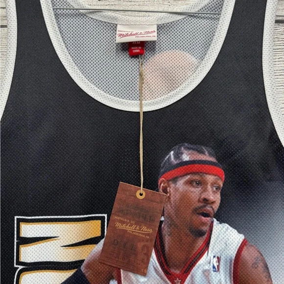 Mens Mitchell & Ness NBA Behind The Back Tank Philadelphia 76ers Allen Iverson - Picture 4 of 5